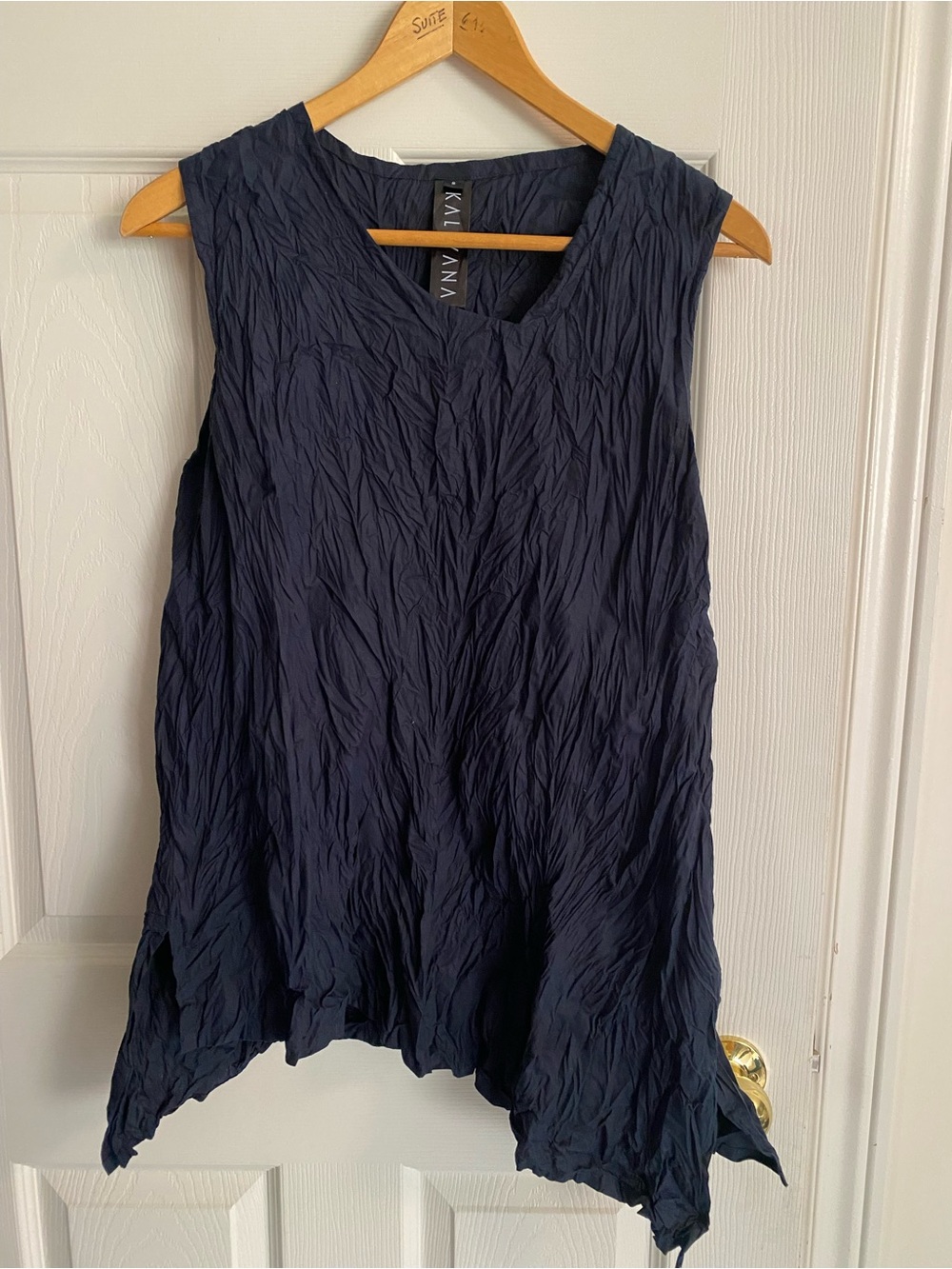 Kaliyana Navy Crinkle V-Neck Sleeveless Tank